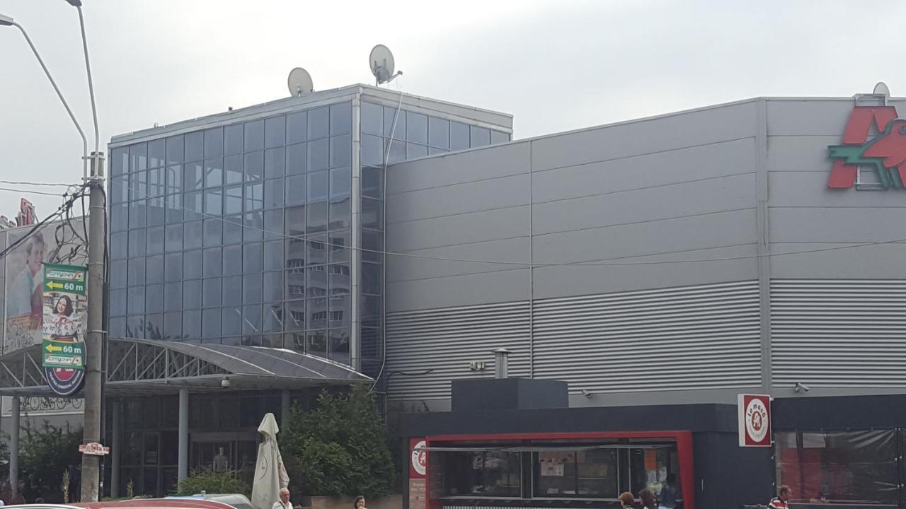 Central -Metrou DRISTOR- Vitan -Auchan Bucarest Extérieur photo